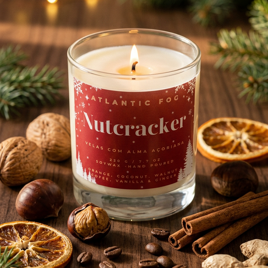 NutCracker – Kerze 220 g / 7,7 oz